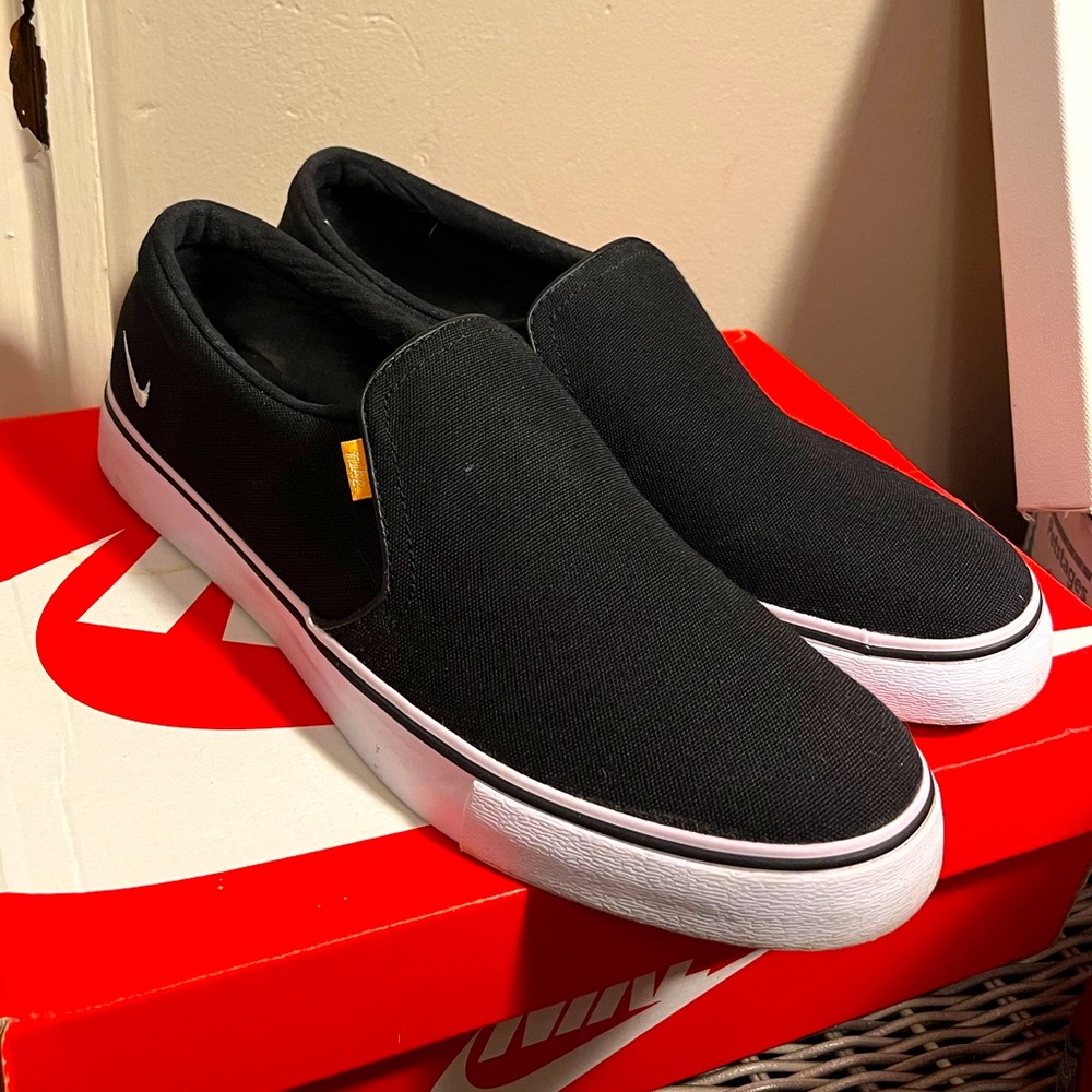 Nike Black Court Royale Slip on Sneaker Women Size 11